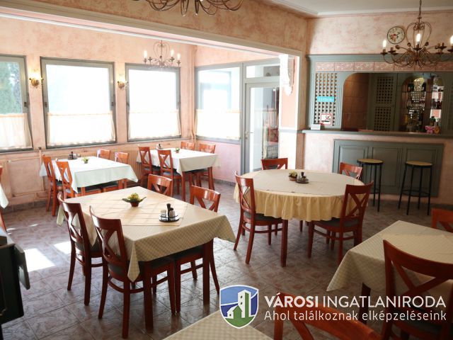 Eladó szálloda Hódmezővásárhelyen, és még bővíthető is!