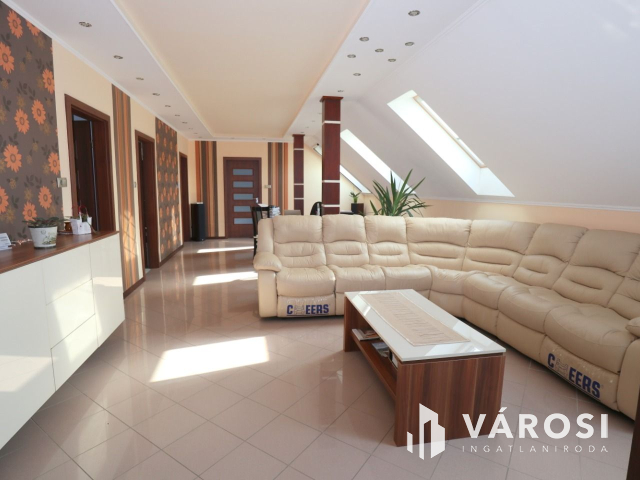 Szegeden frekventált helyen működő Ipartelep Eladó!