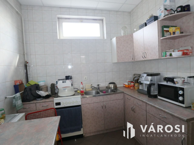 Szegeden frekventált helyen működő Ipartelep Eladó!