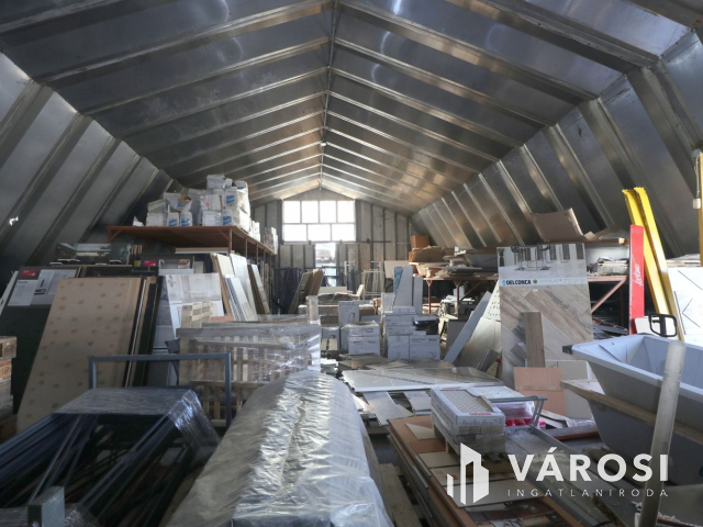 Szegeden frekventált helyen működő Ipartelep Eladó!
