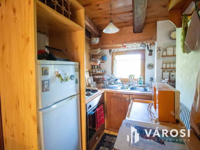 Falusi birtok Fehértón! Ezt látni kell!