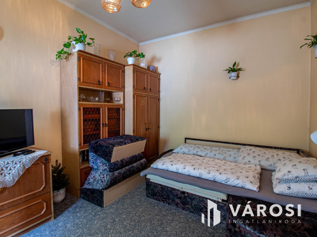 2 generációs ház a belváros közelében