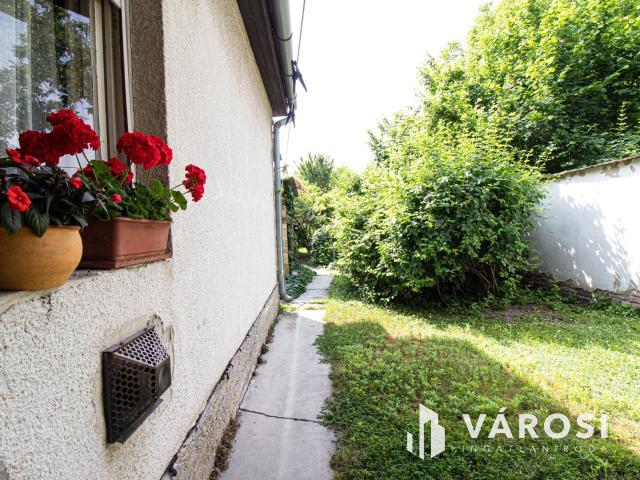 2 generációs ház a belváros közelében