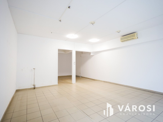 Eladó üzlethelyiség a legjobb helyen