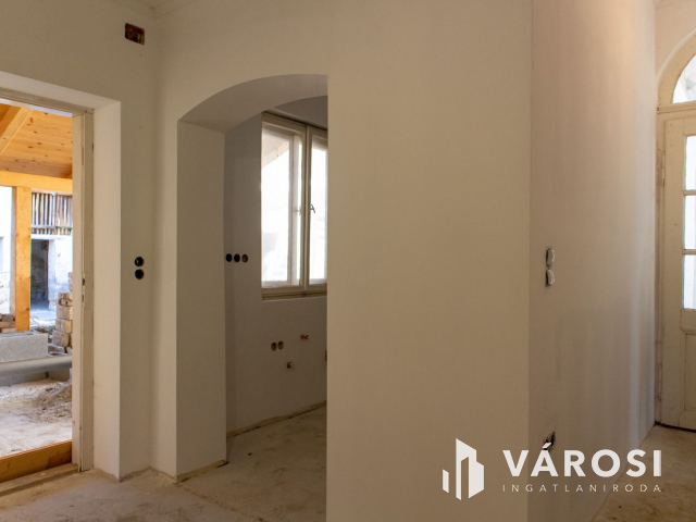 2 lakásos nagypolgári ház Dunaszekcsőn eladó