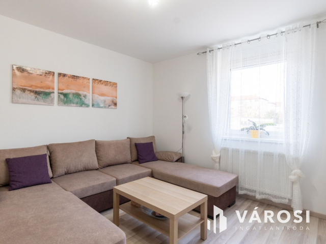 Siófokon eladó modern lakás a belváros szívében