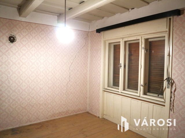 Hegyhátszentpéter gazdálkodásra és lakhatásra alkalmas eladó