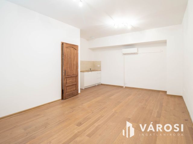 Iroda a Nyugati mellett - Elegancia, Minőség és Nyugalom