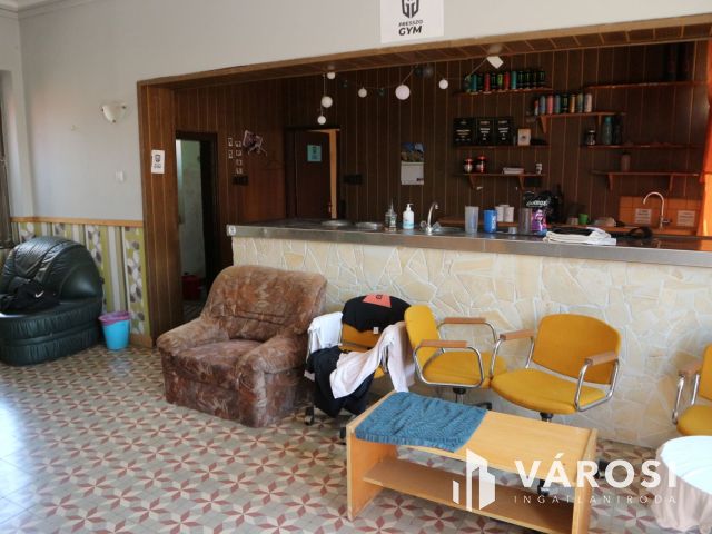 Rábagyarmat,volt presszó,cs.háznak,vagy üzletnek eladó