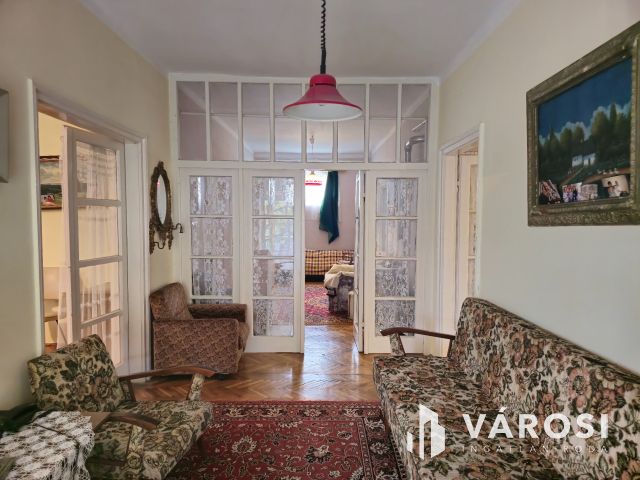 Sarkadon családi ház eladó