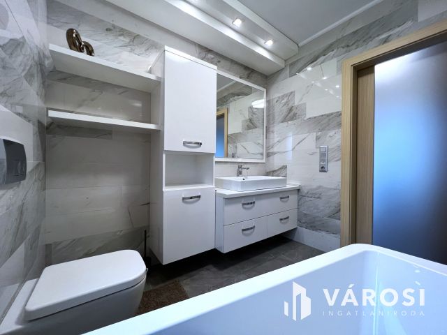 Álomszép luxusotthon, bútorozva eladó