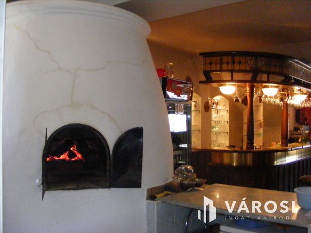 Szép kertben két nagy ingatlan egy áráért Csabrendeken