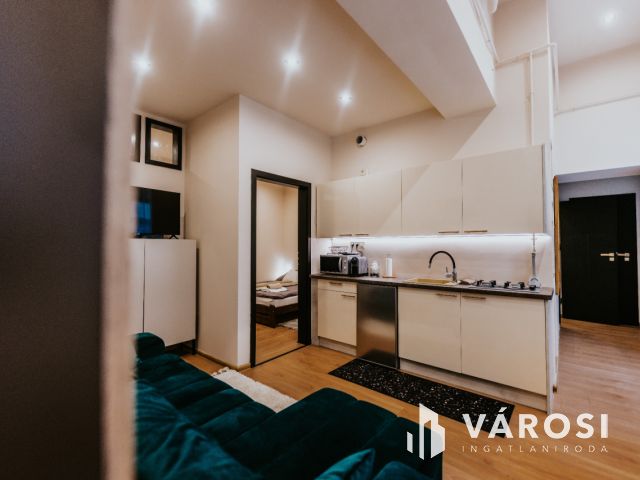 Különleges,értékes,extra "Mini Hotel" eladó.