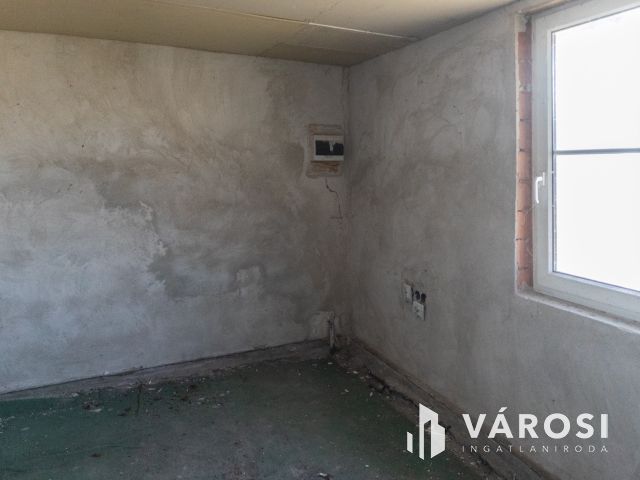 Felújításra váró tanya Szatymazon