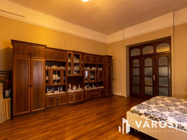 Nagypolgári életérzés Békéscsaba belvárosában