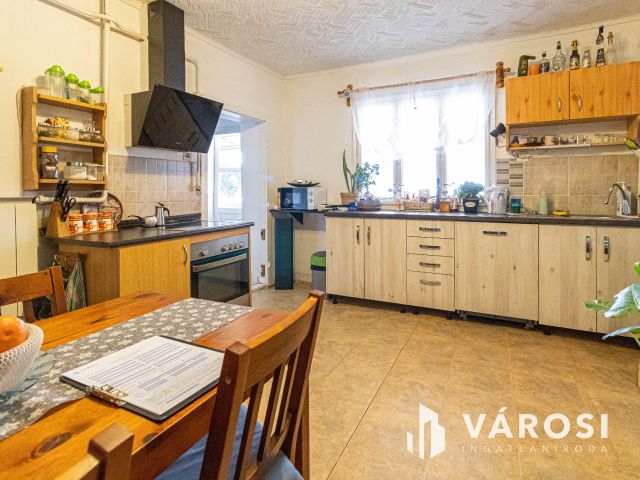 Kényelmes családi ház csendes környezetben eladó - Sarkadon