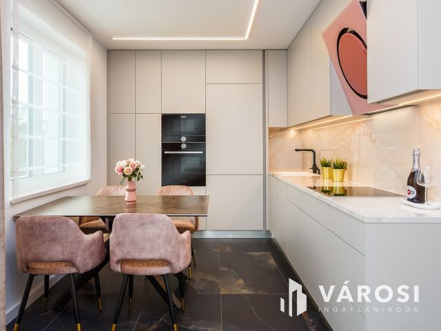 Nagyon Nagyon Cool, Penthouse Lakás Debrecenben!!!