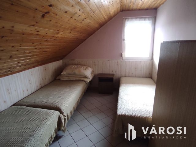 Badacsony oldalában családi ház kedvező áron eladó