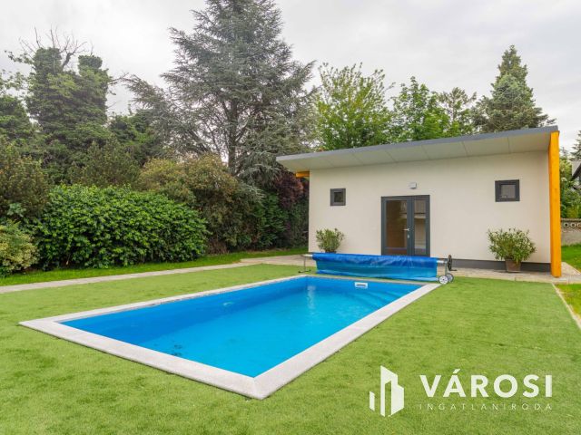 Panorámás luxus lakás Balatonföldváron