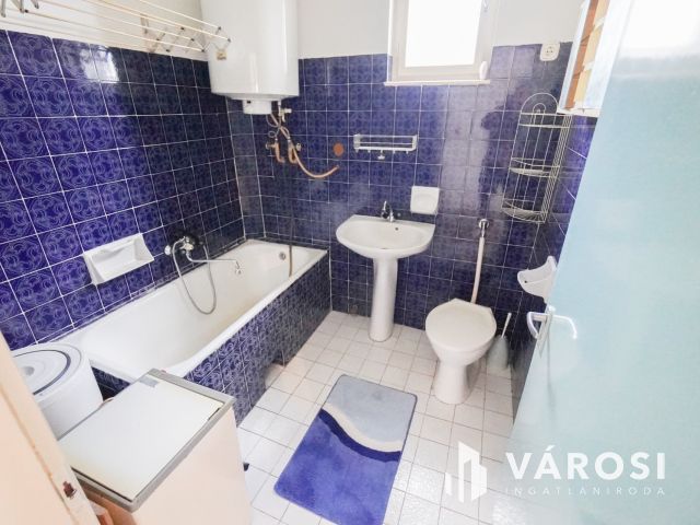 A Velencei-tó közvetlen közelében, Kápolnásnyéken!