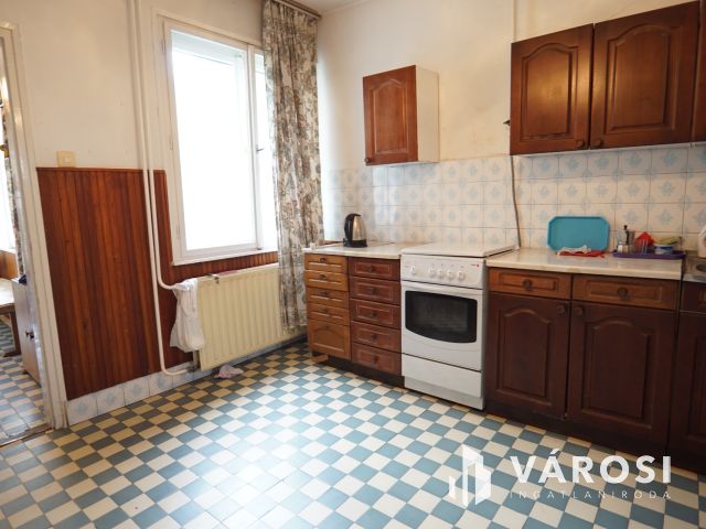 Zalaegerszeg, Csácsi városrészében, eladó családi ház!