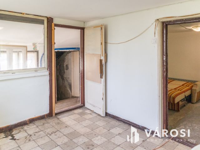 Galagonya utcai kis házikó