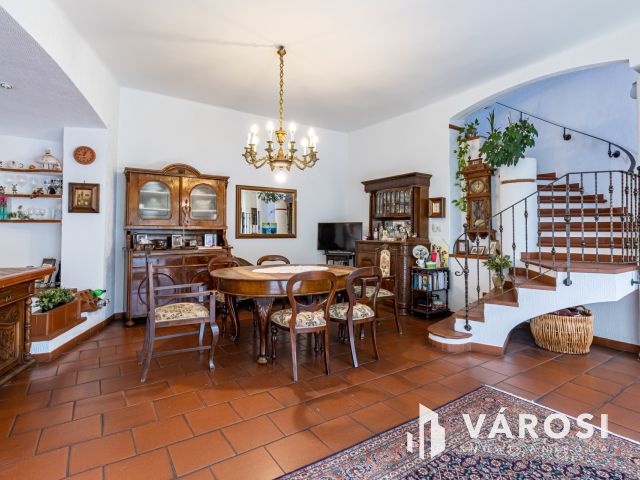 Szép nagy ház, rendezett nagy telek, Rákosszentmihályon