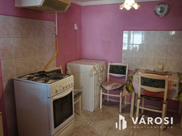 Családi ház remek helyen