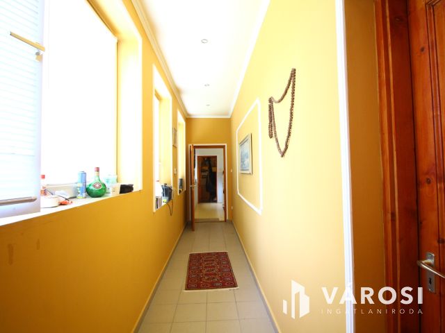 Szolnoki Ipari Parkban, profi helyiségben