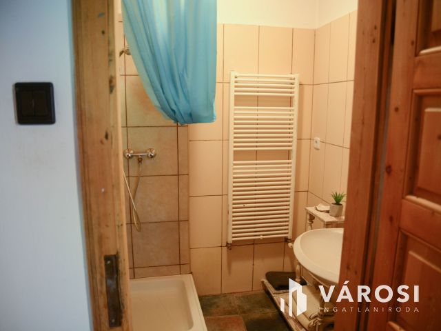 Béke szigete a Bakonyalján