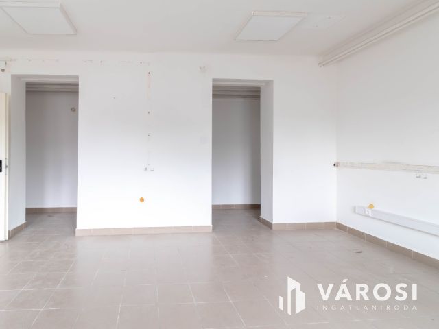 64 m2-es, két helyiséges iroda Fáy utcai irodaépületben