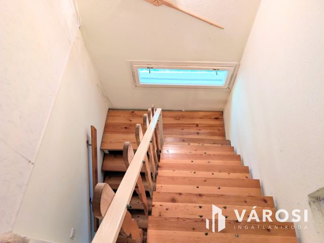 Téliesített nyaraló Szanazugban, a Köröshöz közel!