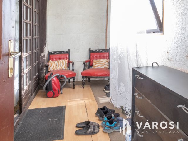 Társasházi kertes ház Dorozsmán