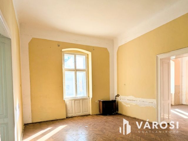 Nagypolgári Nagy ház Nagy telken!