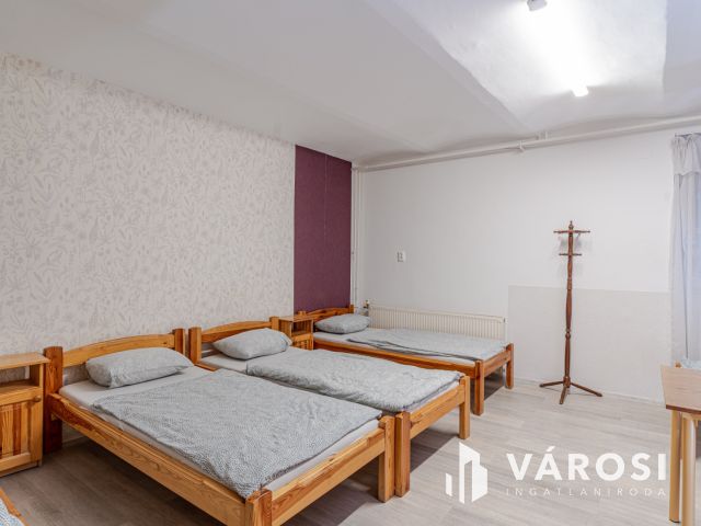 Egy szelet történelem a Bécsi körúton