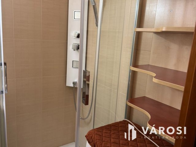 Csodaszép prémium lakás kiadó Debrecen Belvárosában