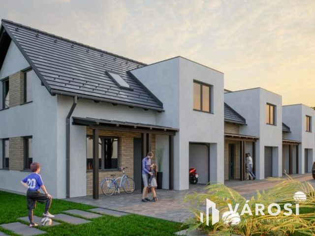 Debrecen Határ úton nagy telek, 500 nm-es beépíthetőséggel!