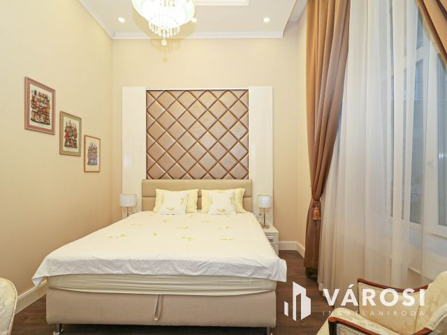 Eladó prémium lakás a Vígszínház közelében!