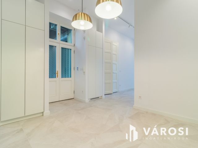 Eladó 3 szobás, prémium minőségben felújított lakás