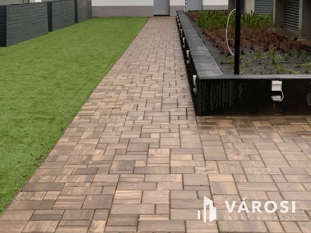 Azonnal költözhető prémium lakás Debrecen  belvárosában