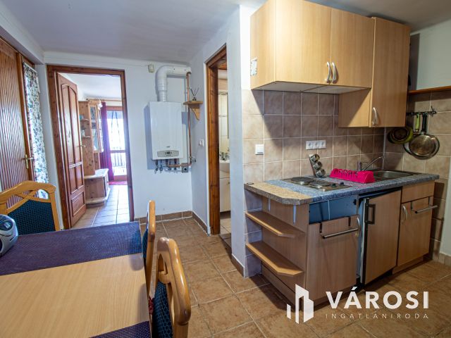 Állandó lakhatásra, de vendégháznak is ideális