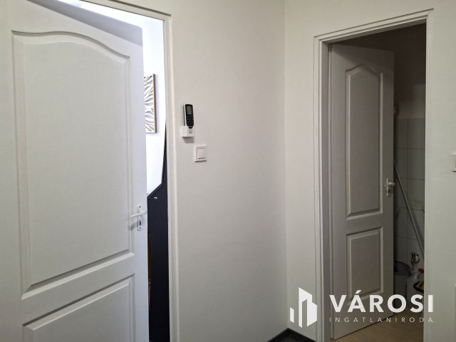 Felújított, azonnal hasznosítható ipari ingatlan!