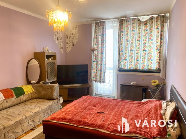 Eladó lakás Győr-Gyárvárosban