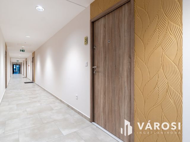 Új építésű prémium vízparti lakás Balatonszemesen