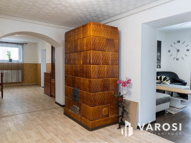 Igényes, felújított Családi ház, ide csak költözni kell