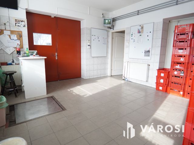 Jól működő vállalkozás eladó Bolttal és Telephellyel együtt!