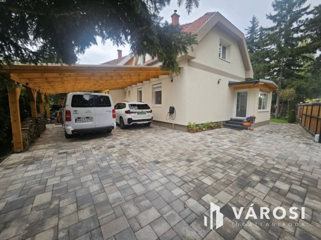 Kiváló, újszerű napelemes ikerfél Széplakon eladó