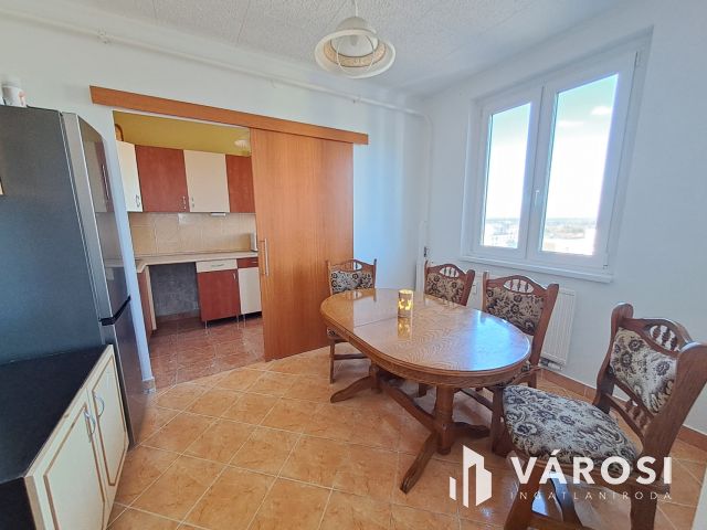 Agrárhoz közeli csendes, biztonságos panel lakás eladó