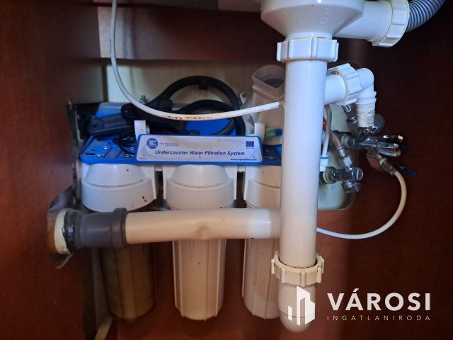 Agrárhoz közeli csendes, biztonságos panel lakás eladó