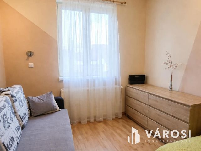 Otthonos családi ház, pihenőkerttel Debrecen-Józsán